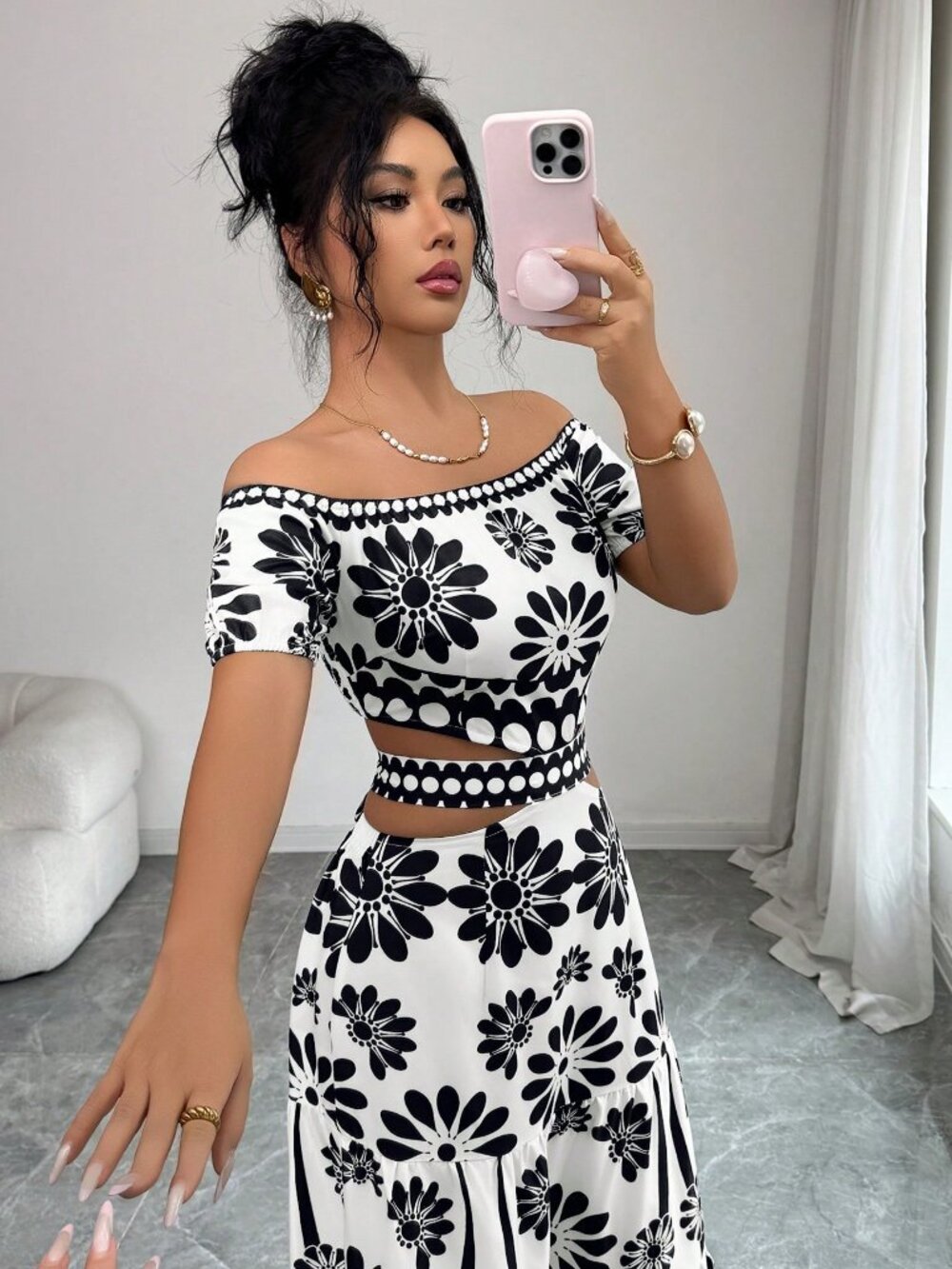 Boho Women's Floral Print Off-Shoulder short Sleeve Hollow Waist maxi Dress - Picture 6 of 6